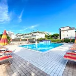 Residence Aurora Park-Carraro Immobiliare Jesolo-Family Apartments